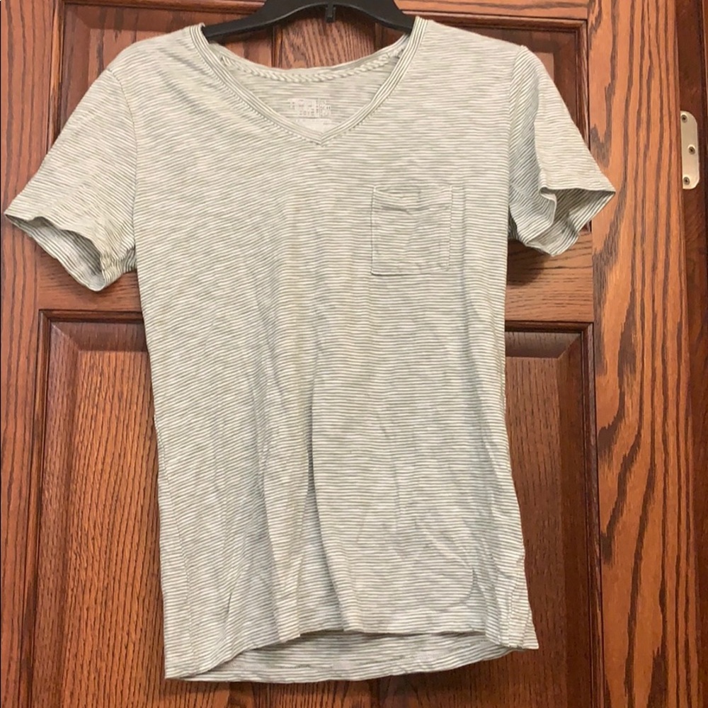 Short sleeve shirt